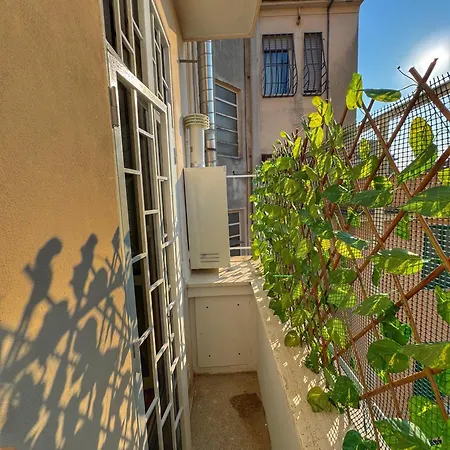 Tito House * Rome